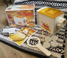 Regina Atlas by Marcato Manual Pasta Extruder Machine Italy Vintage 1993