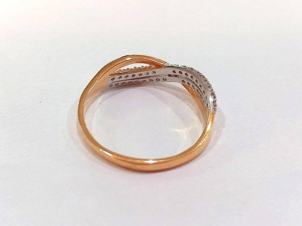 Anello fascia fantasia donna/ragazza oro giallo  18 kt 750 % zirconi bianchi - Immagine 4 di 4