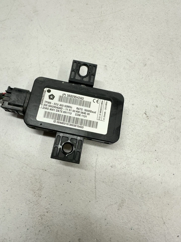 Dodge Charger 300 Srt Scat Cherokee Durango TPMS módulo 56029542ad B26 Foto 2 de 3