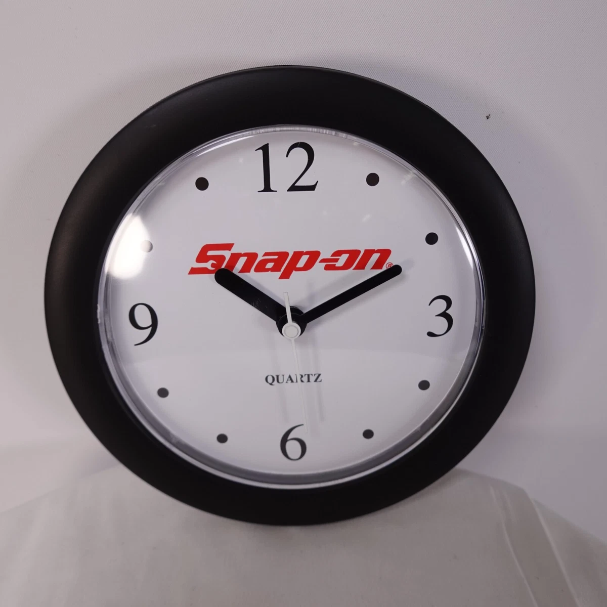 パペット Snap-on 壁掛時計 内部照明付 CLOCK Amazon.co.jp: （スナップオン）時計，ウォールクロック「CHROME METAL
