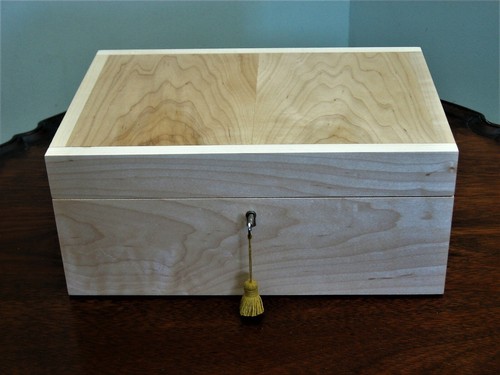 Handmade Hard Maple Humidor by Paul A Schuster - Picture 2 of 8