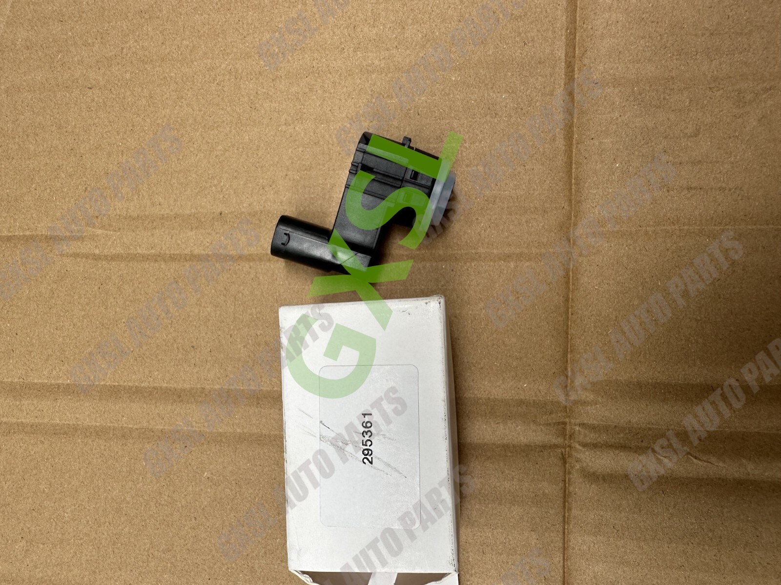📞 Ferrari 488 812 California T Portofino rear bumper parking sensor PDC 295361