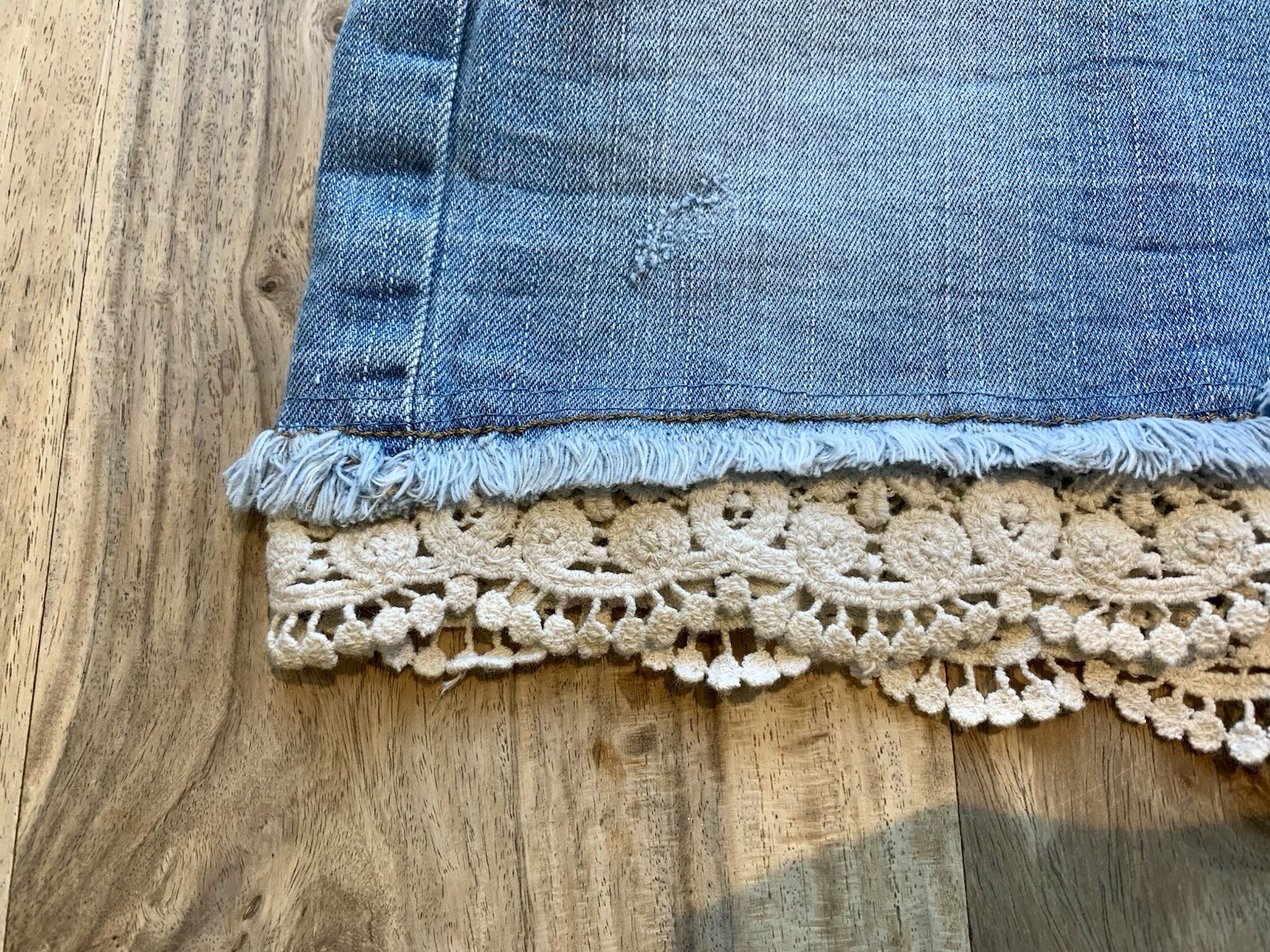 Picture 5 of 7