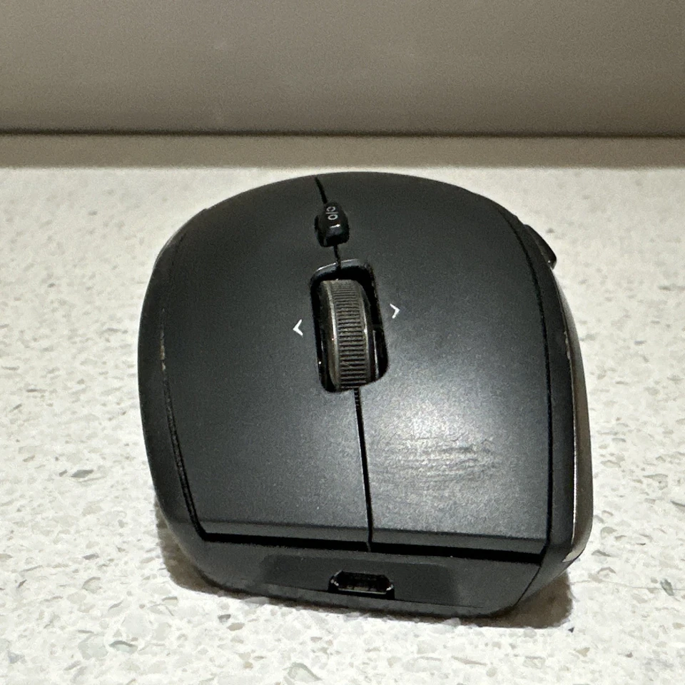 Logitech Performance MX M-R0007 Darkfield Black Wireless Mouse (NO USB Dongle) - Image 4 of 4