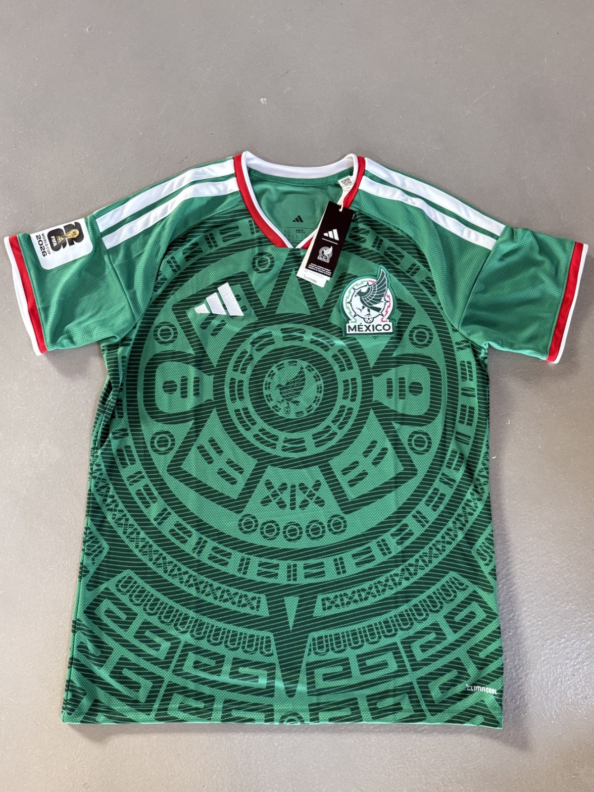 ADIDAS MEXICO 2026 HOME AUTHENTIC FIFA WORLD CUP PATCH JERSEY SIZE L NEW