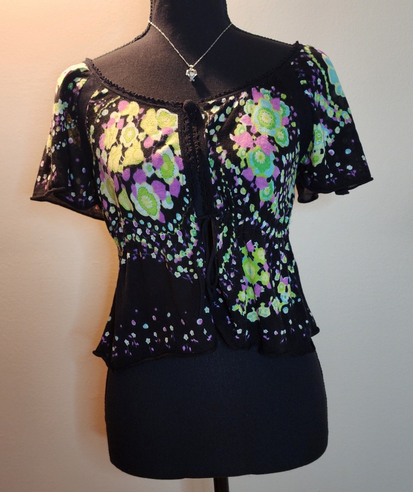 Women's Anthropologie Knitted & Knotted Floral Boho Tie Front Cardigan Size S