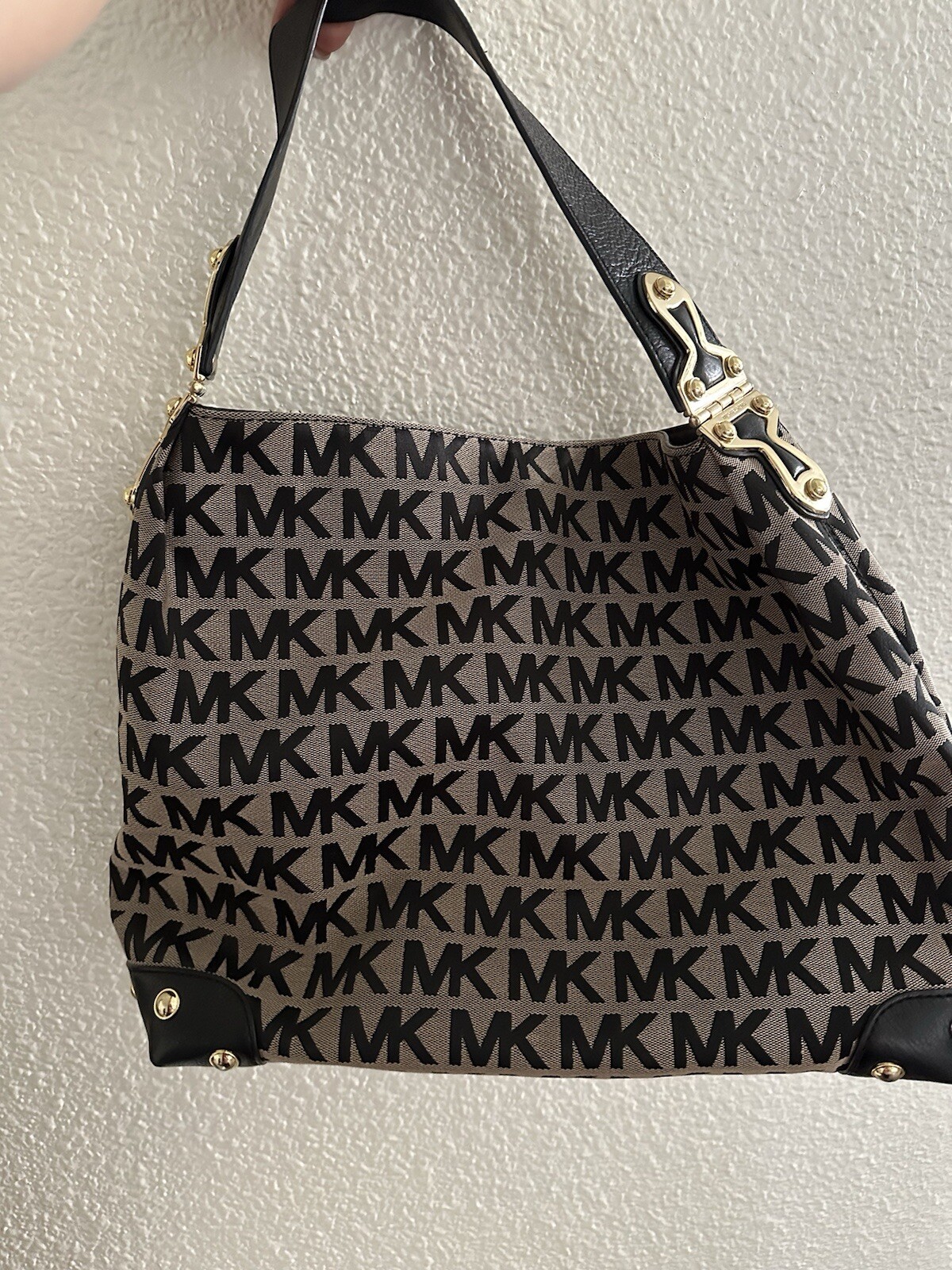 Handbag MK Michael Kors Purse MK Signature Jacquard Leather Black & Tan Gold-image