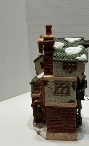 Dickens' Village Cratchit's Corner From Dept 56 - Picture 5 of 8