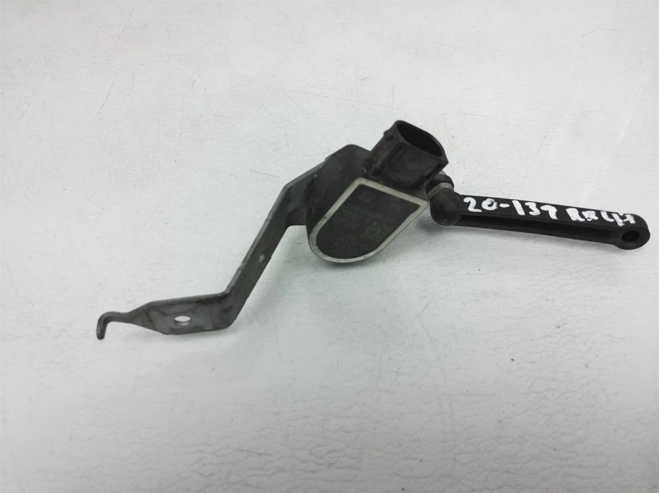 Sensor de nivel de faros de altura de conductor trasero 14 15 16 Bmw 428I 37-14-6-870-000 Foto 3 de 4