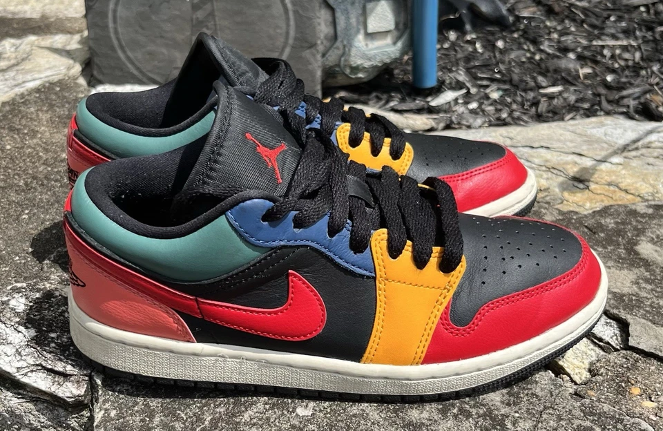 Size 6 - Air Jordan 1 SE Low Black Multi-Color W - Image 4 of 4