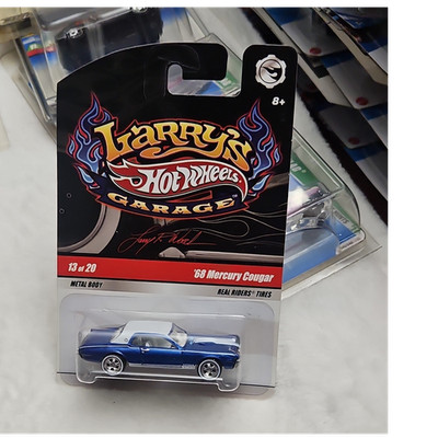 Hot Wheels Larry's Garage '68 Mercury Cougar Real Riders Metal Body 1:64