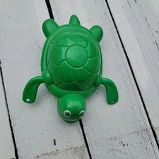 Easter Turtle Wind Up Aquatic Water Swimming Top Bath Tub Toy Twist Knob  3+ 