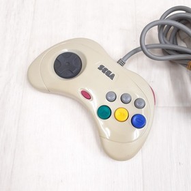 Japanese Sega Saturn Console Bundle with 8 Games 2 Controllers & Memory HST-3220