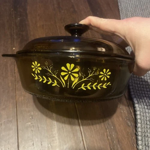 Pyrex 2.5qt Lid & Jeanette Glasbake Casserole Dish Amber Brown Yellow Flowers