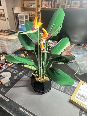 LEGO Botanicals: Bird of Paradise (10289) - no box or instructions
