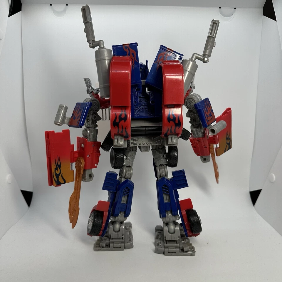 Transformers Revenge of the Fallen Optimus Prime Leader Class Takara Tomy Figure - Image 3 of 4
