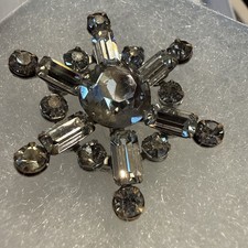 Vintage Silver Tone Clear Rhinestone Starburst Brooch Pin Prong