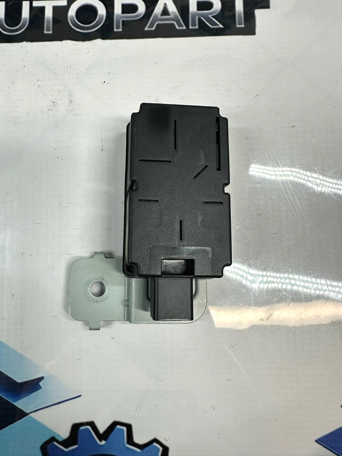 2017-2019 NISSAN ROGUE KEYLESS ENTRY CONTROL MODULE UNIT OEM 285956FL0A