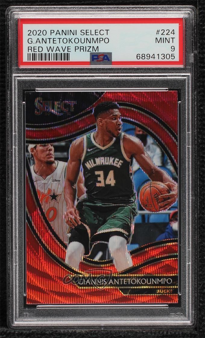 2020-21 Panini Select Courtside Red Wave Prizm Giannis Antetokounmpo PSA 9 MINT