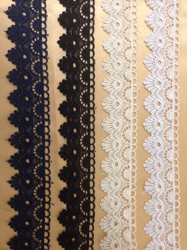 BEAUTIFUL GUIPURE LACE TRIM EDGING White Ivory Black Navy 1.5 inch x 1 Yard - Picture 2 of 14