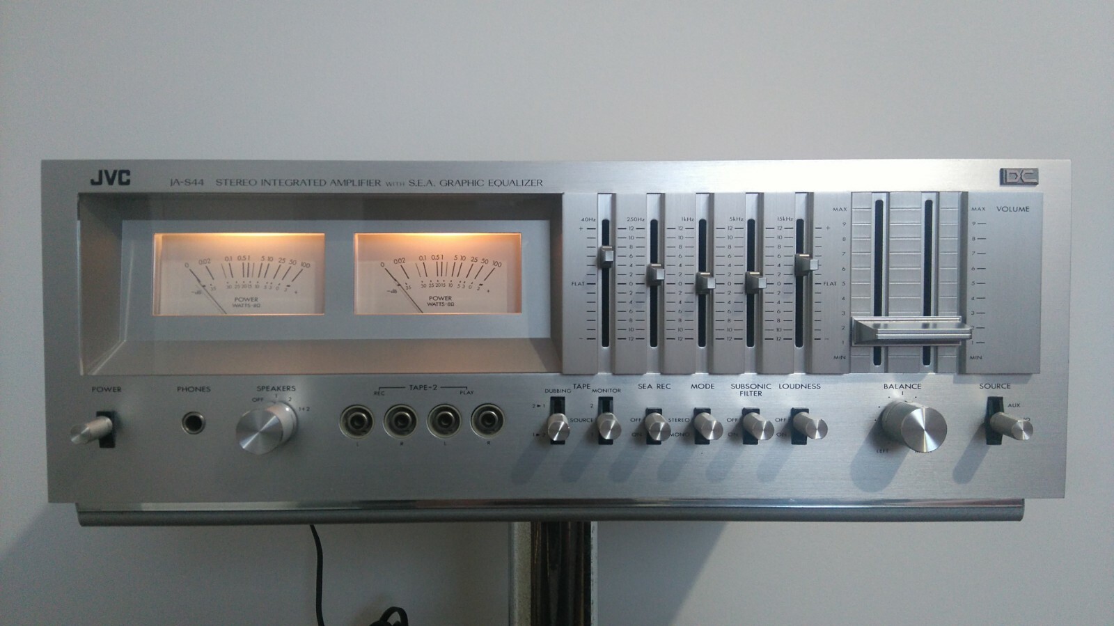 Ampli Jvc d’occasion Plus que 2 à 75