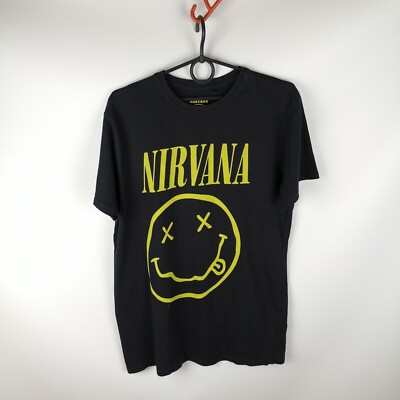 Nirvana 2017 big logo band tee shirt size M | eBay