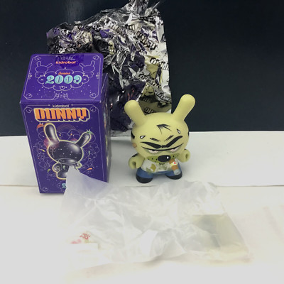 Kidrobot Dunny 2009 Series Bad Messy Cook with accessories