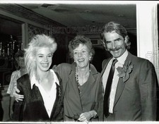 1986 Press Photo Carol Burnett, Carrie Hamilton, Sam Elliott at Beverly Wilshire