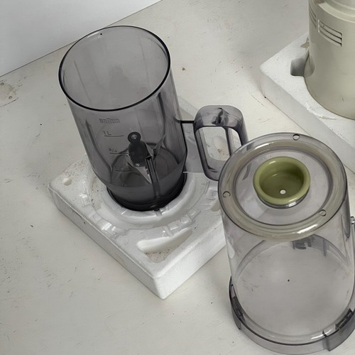 Vintage BRAUN Multiquick Set Tritatutto Compresi Accessori GB Nuovo/Inutilizzato - Foto 3 di 11