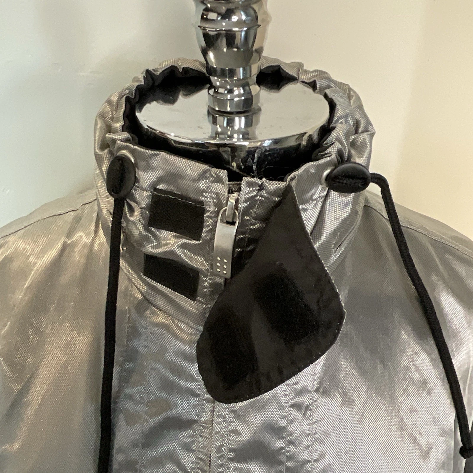 Mercedes Benz  Motorsports Men’s Silver Jacket Silver size: M image 3