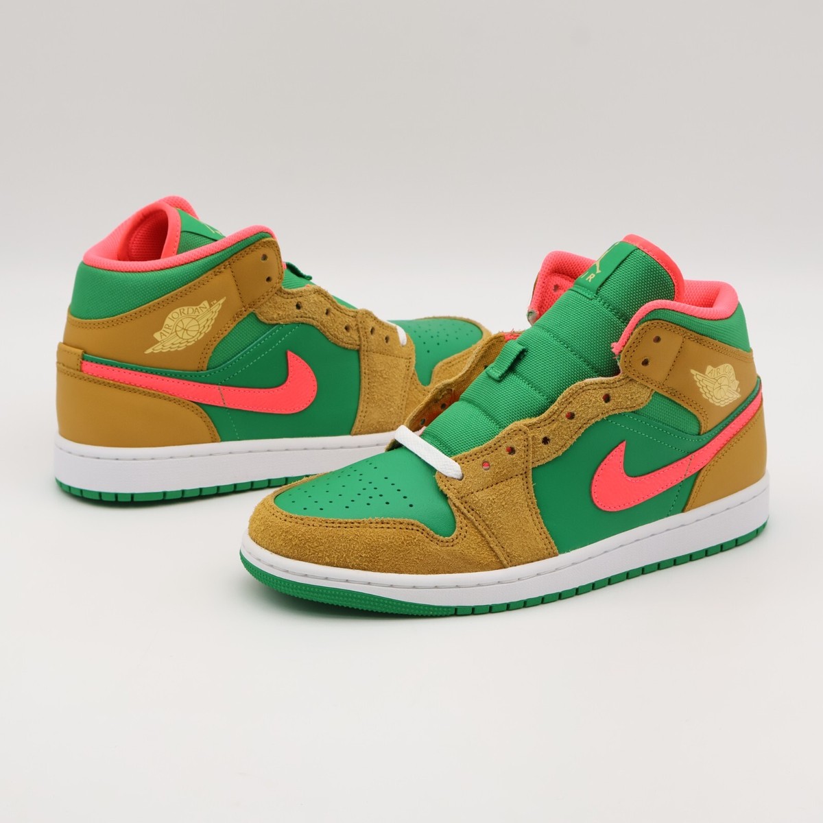 NIKE - ラッキー DX4332-700 Nike Air Jordan 1 Mid Wheat Water Melon Chutney