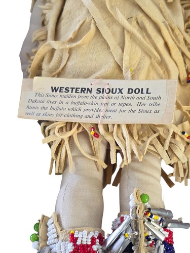 5 Vintage Handmade Indian Dolls NAVAJO SEMINOLE CHEROKEE PUEBLO WESTERN SIOUX - Picture 3 of 7