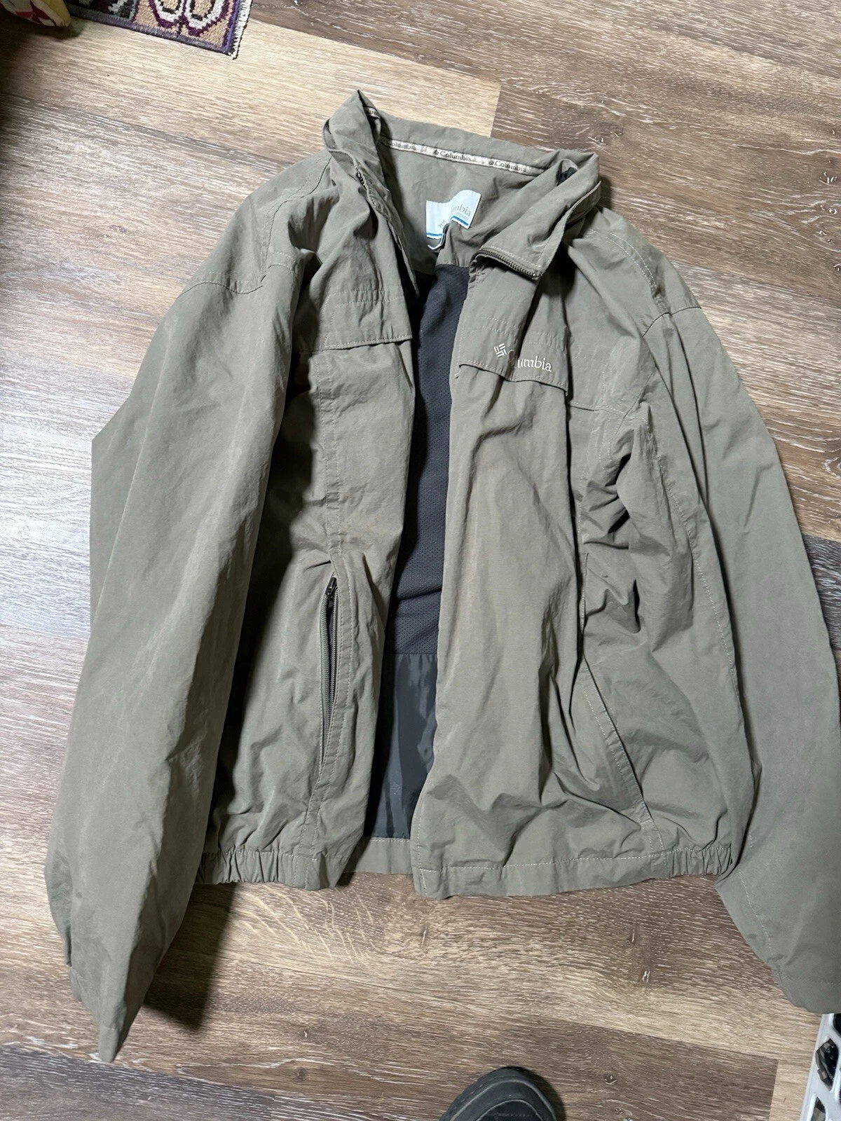 Columbia Men Hiking Jacket Size XXL Olive Green Wind Resistant Full Zip; XXL