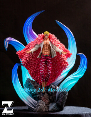 楽園計画発動モモ　サイン　Doffy Figure Market Donquixote Doflamingo Statue Resin ZN Studio One Piece Model with
