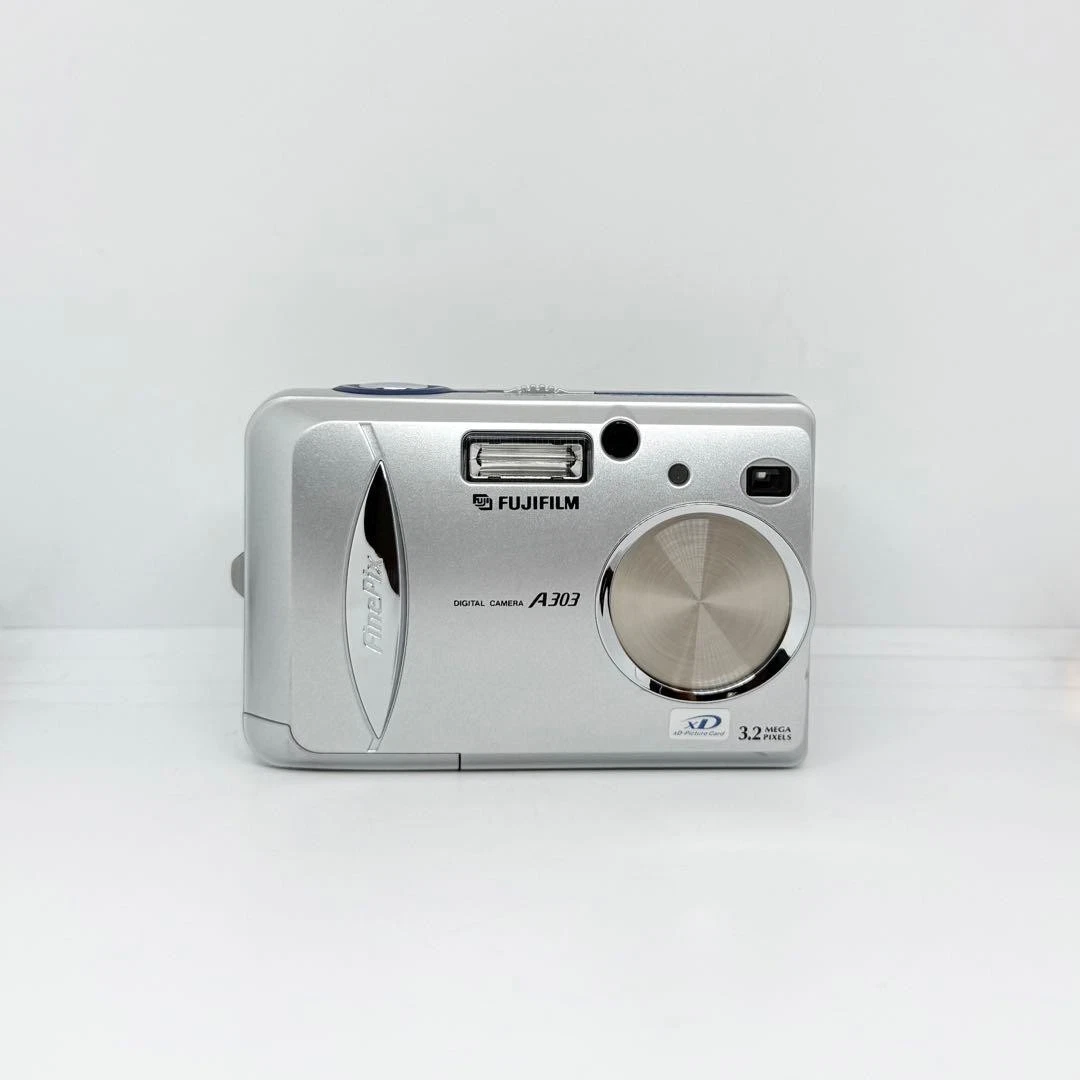 Fujifilm FinePix A303 Digital Cameras for Sale | Shop New & Used