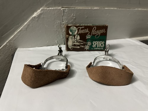 Texas Ranger Jangle Spurs - Metal Spur w Leather Strap. (67) - Picture 4 of 19