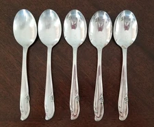 Lot of 5 Oval Soup Spoons 6 3/4" Wm. Rogers Mfg. Co. Extra Plate "Alure"