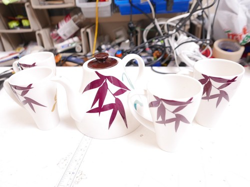 Starbucks 2006 Set of 5 Pieces Ceramic Teapot Coffee Server and 4 Cups - Picture 7 of 13