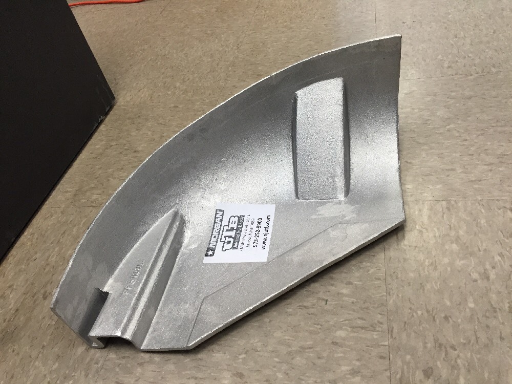 Utilimaster Corner Cap R/S Driver side 06924889 OE New Style