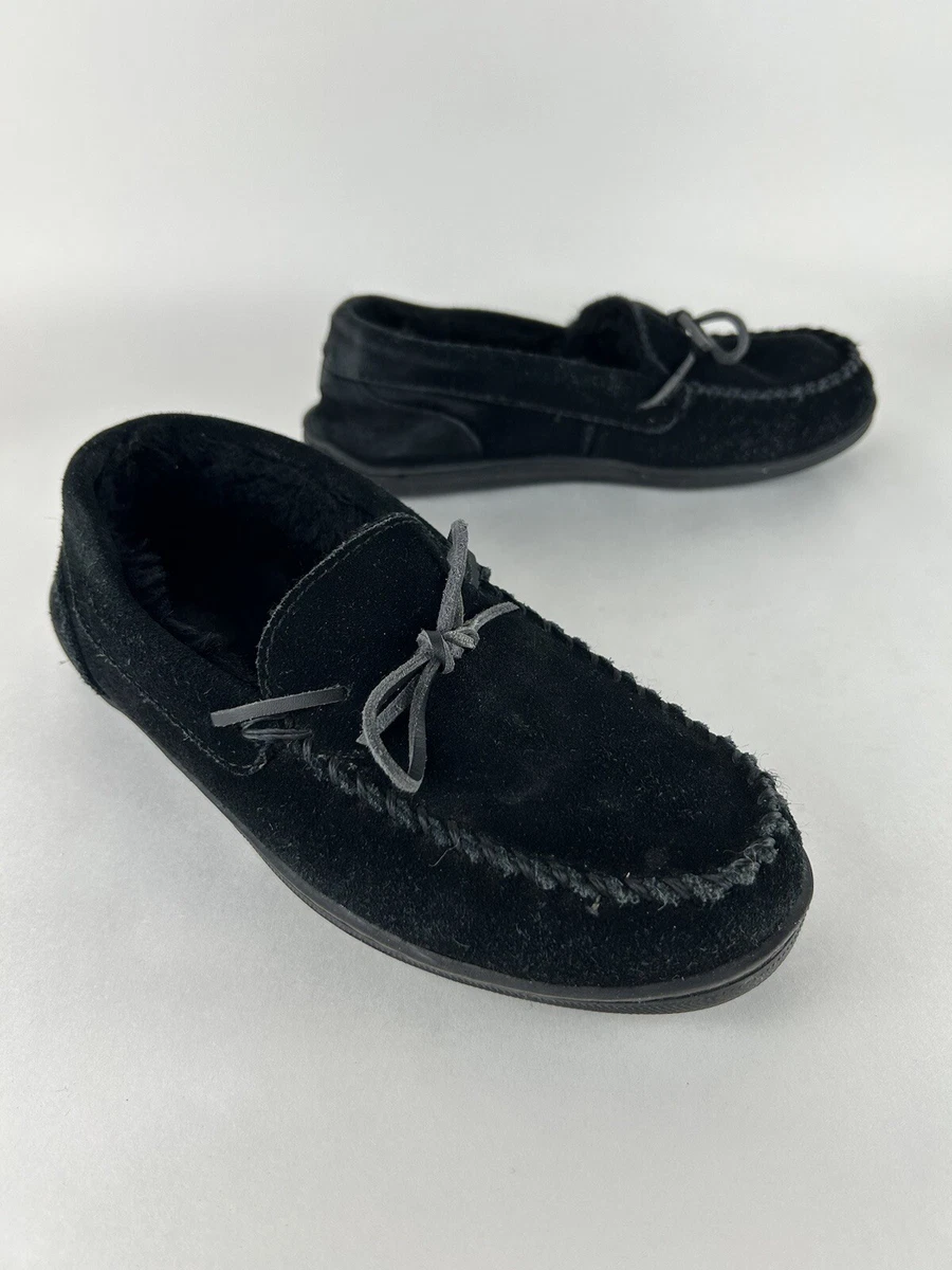 Moccasin shoes near me 2025