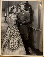 Red Skelton & Arlene Dahl- 10x13 Vintage Unsigned Photo from 