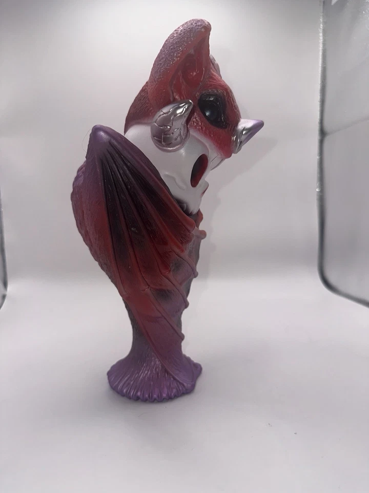 Figura de vinilo suave Sofubi H11 pulgadas Camazotz The Death Bat de Brandt Peters sin caja Foto 4 de 4