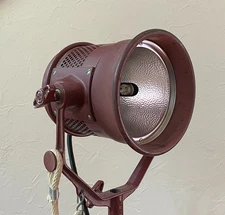 Mole-Richardson 800W Type 4051 Molequartz Teenie-Mole Light              (RG14)