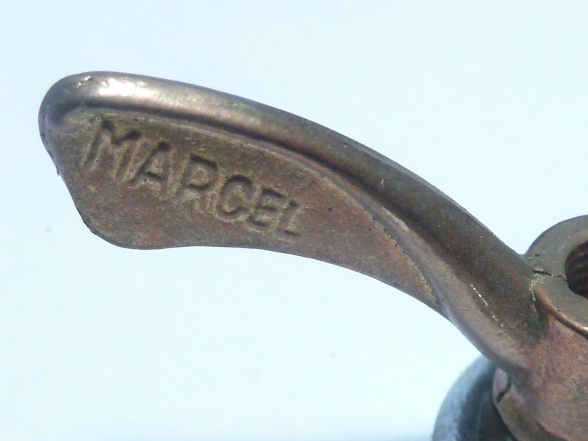 Écrou Papillon Arrière BELL Chromé - NOS Années 1930-1950 - 9.5mm