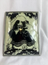 Vintage Silhouette Picture Courtship Man Woman Beveled Convex Glass 4x5”