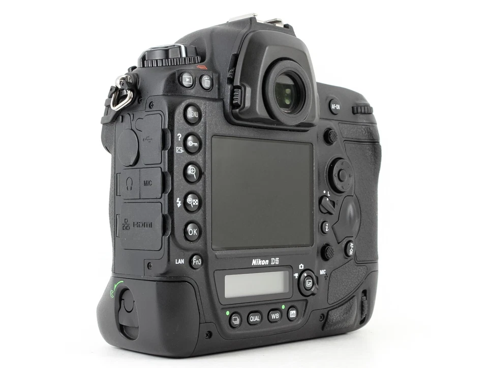 Nikon D5, photo 2 of 4