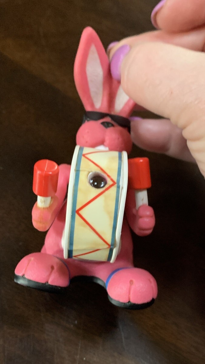 う*ぴ様 90s Energizer Bunny “Still Going” バ う*ぴ様 90s Energizer Bunny “Still Going” バ