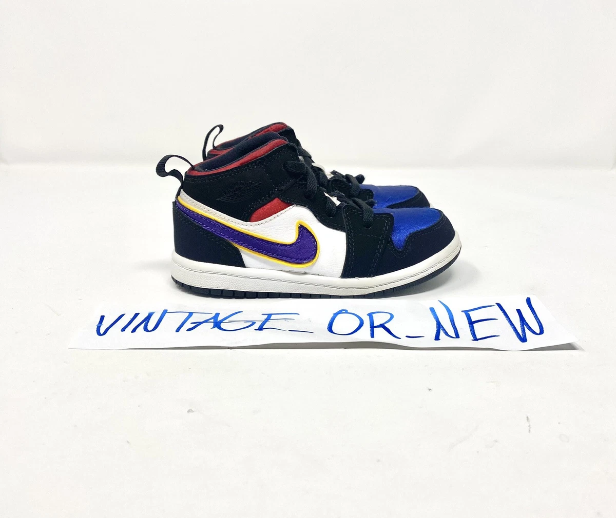 Air jordan 1 mid se black top field purple white