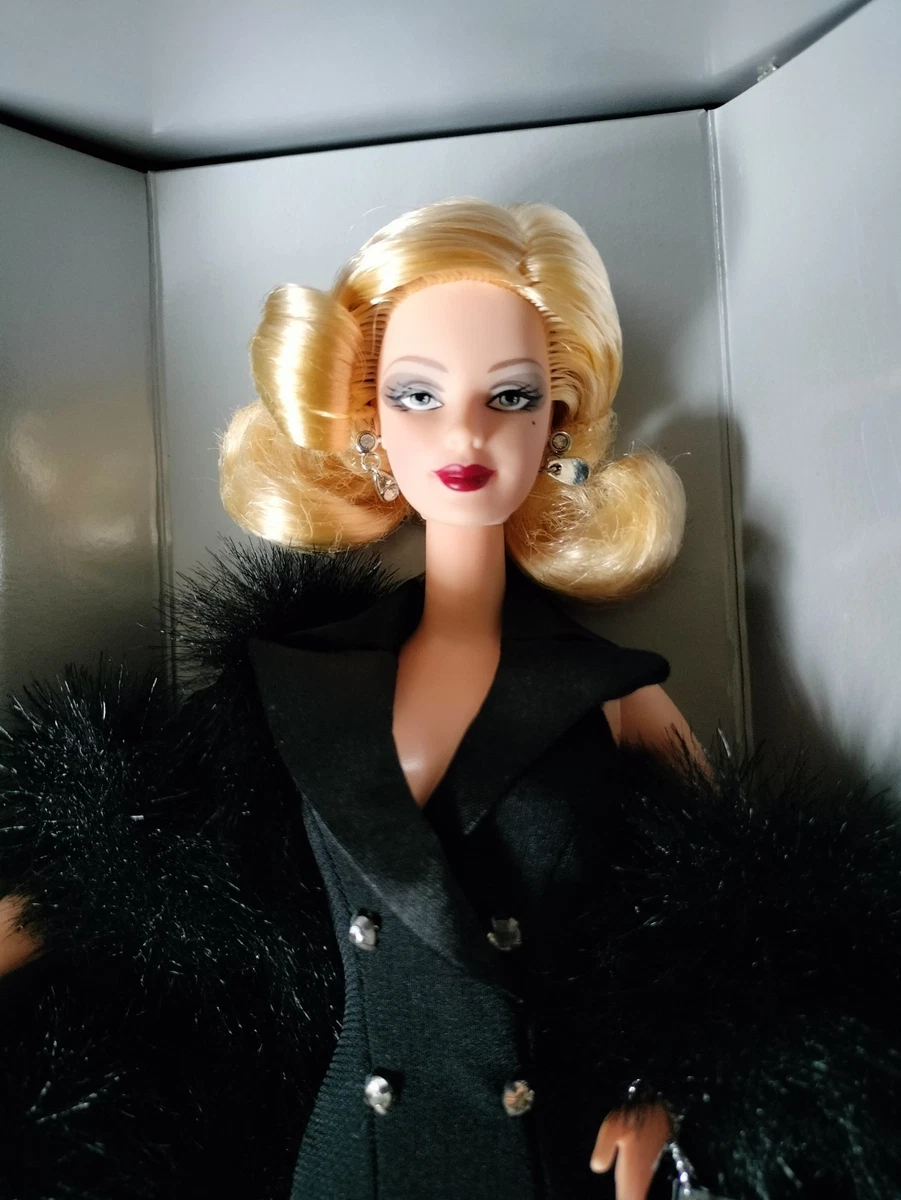 2001 Year Manufactured Barbie Dolls & Doll Playsets Collector's