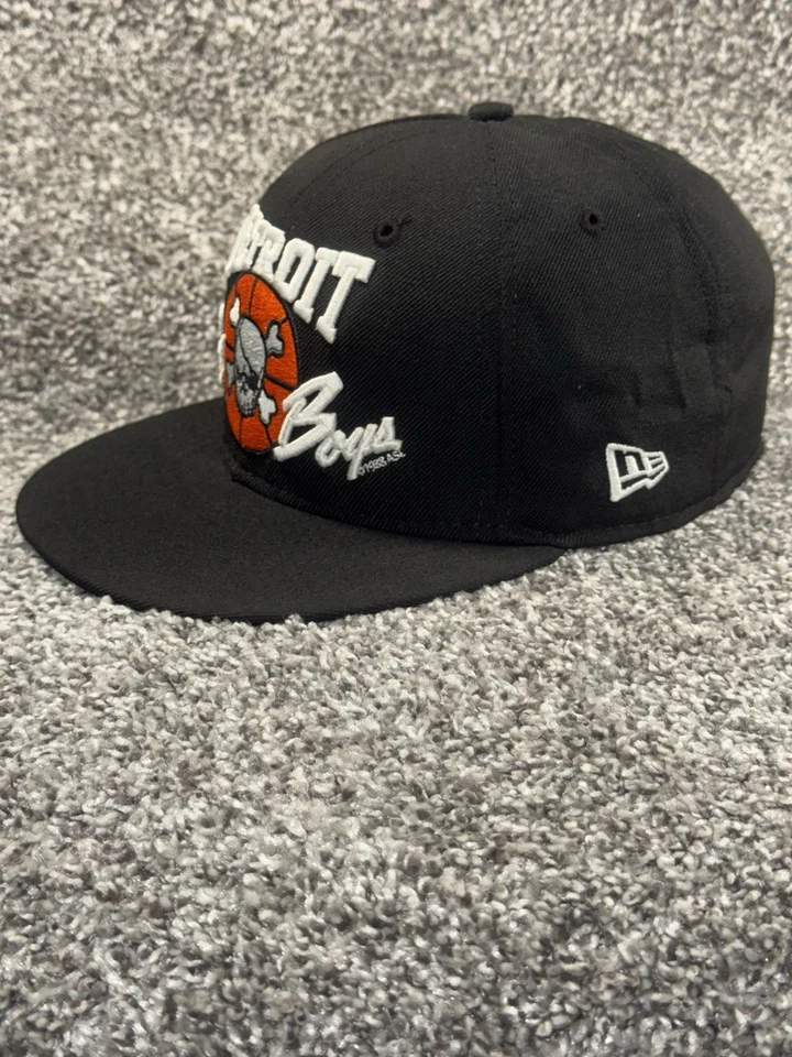 Gorra ajustada Detroit Pistons talla 7 5/8 negra New Era 59fifty Bad Boys Foto 2 de 4